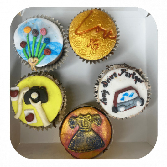 Designer Cupcakes online delivery in Noida, Delhi, NCR, Gurgaon