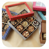 Gift Box of 27 Pcs Chocolate Coins online delivery in Noida, Delhi, NCR,
                    Gurgaon