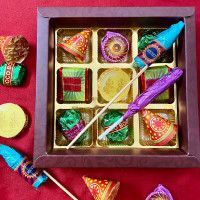 Gift Pack of 11 Pcs Assorted Crackers Chocolates online delivery in Noida, Delhi, NCR,
                    Gurgaon