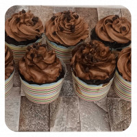 Chocolate Chocochip  Cupcake online delivery in Noida, Delhi, NCR,
                    Gurgaon