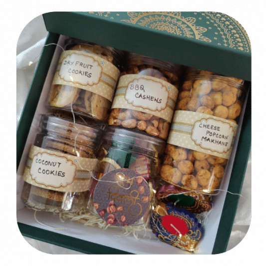 Gift Pack Of Diwali Containing 6 Jars online delivery in Noida, Delhi, NCR, Gurgaon