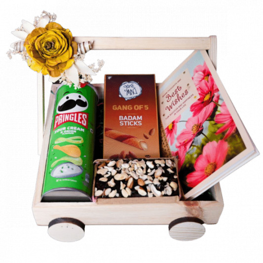 Gift Hampers - 31 online delivery in Noida, Delhi, NCR, Gurgaon