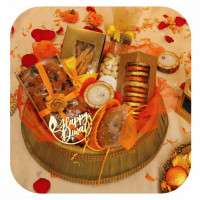 Hamper Code- A B 18 online delivery in Noida, Delhi, NCR,
                    Gurgaon