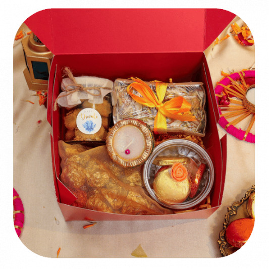 Hamper Code- A B 36 online delivery in Noida, Delhi, NCR, Gurgaon