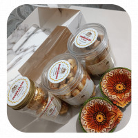 Sugar-Free Dil khush Diwali Hamper online delivery in Noida, Delhi, NCR,
                    Gurgaon