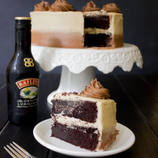 Baileys Irish Cream Liquor Cake online delivery in Noida, Delhi, NCR, Gurgaon