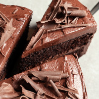 Chocolate Rum cake online delivery in Noida, Delhi, NCR,
                    Gurgaon