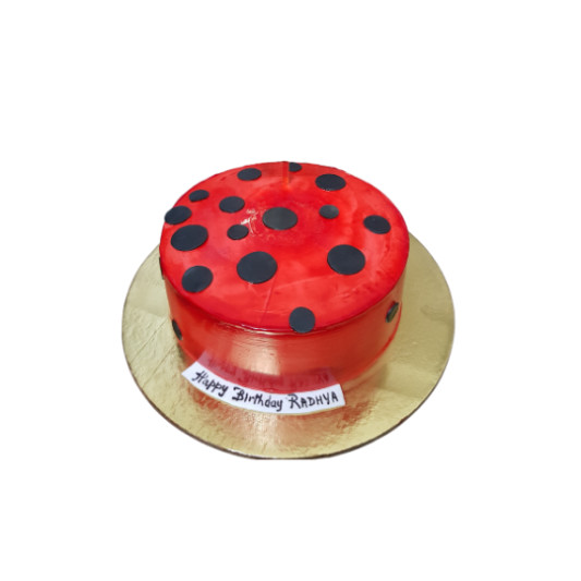 Red and Black Cake for Woman online delivery in Noida, Delhi, NCR, Gurgaon