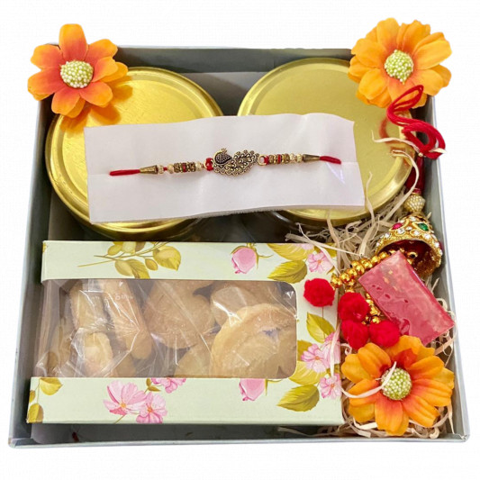 Beautiful Gift Hamper for Rakhi online delivery in Noida, Delhi, NCR, Gurgaon