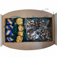 Almond Rocks Gift Hamper online delivery in Noida, Delhi, NCR,
                    Gurgaon