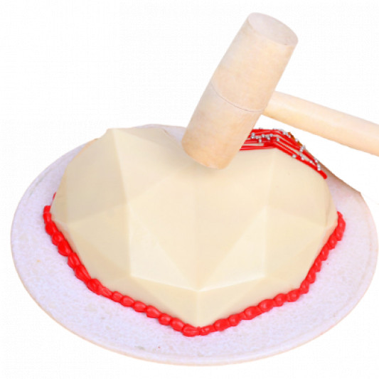 White Heart Pinata Cake online delivery in Noida, Delhi, NCR, Gurgaon