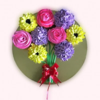 Flower Cupcake Bouquet for Gift online delivery in Noida, Delhi, NCR,
                    Gurgaon