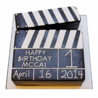 Movie Clapper Board Cake online delivery in Noida, Delhi, NCR,
                    Gurgaon