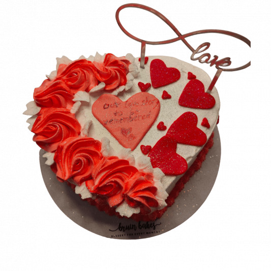 Red Heart Cake online delivery in Noida, Delhi, NCR, Gurgaon