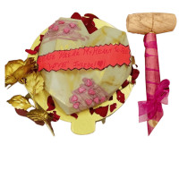 Special Pinata Chocolate with Surprise Message online delivery in Noida, Delhi, NCR,
                    Gurgaon