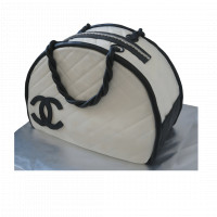 Purse Cake online delivery in Noida, Delhi, NCR,
                    Gurgaon